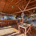Sea Valley 酒店 法拉尔雅