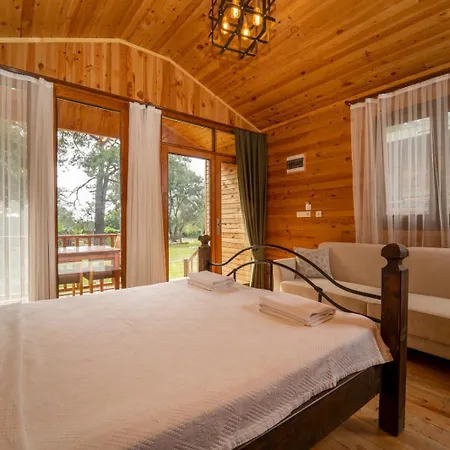 Sea Valley ホテル ファラリア